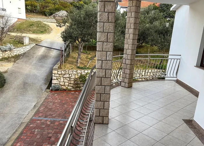 Apartament 1 Bedroom Stunning In Supetarska Draga