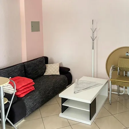 Daire 1 Bedroom Stunning In