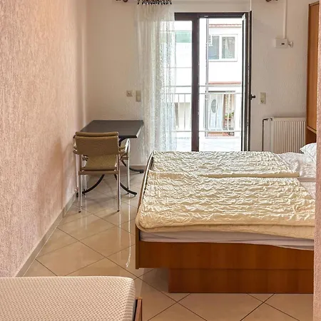 Appartamento 1 Bedroom Stunning In *